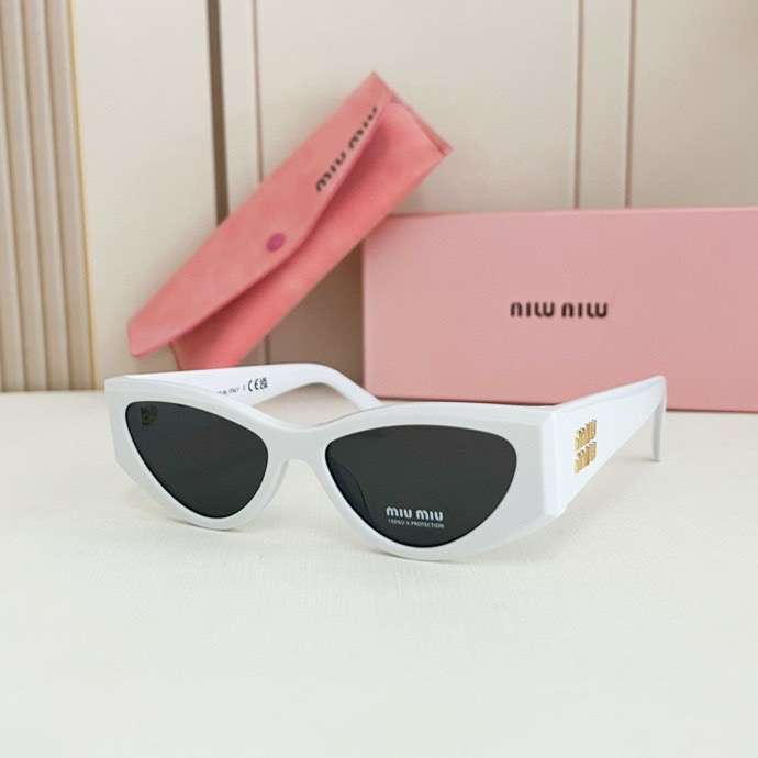 Picture of MiuMiu Sunglasses _SKUfw51889127fw